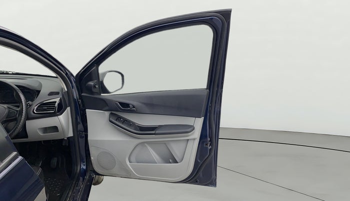 2022 Tata Tiago XT PETROL, Petrol, Manual, 30,077 km, RHS Front Door