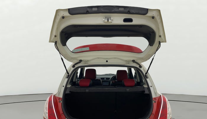 2016 Maruti Swift VXI, Petrol, Manual, 1,10,435 km, Boot Door Open