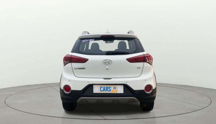 2018 Hyundai i20 Active 1.2 SX, Petrol, Manual, 1,04,549 km, Back/Rear