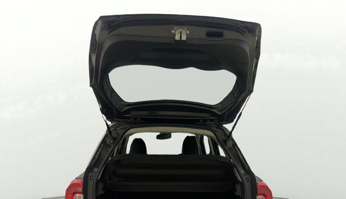 2020 Honda WR-V 1.2L I-VTEC SV MT, Petrol, Manual, 43,299 km, Boot Door Open