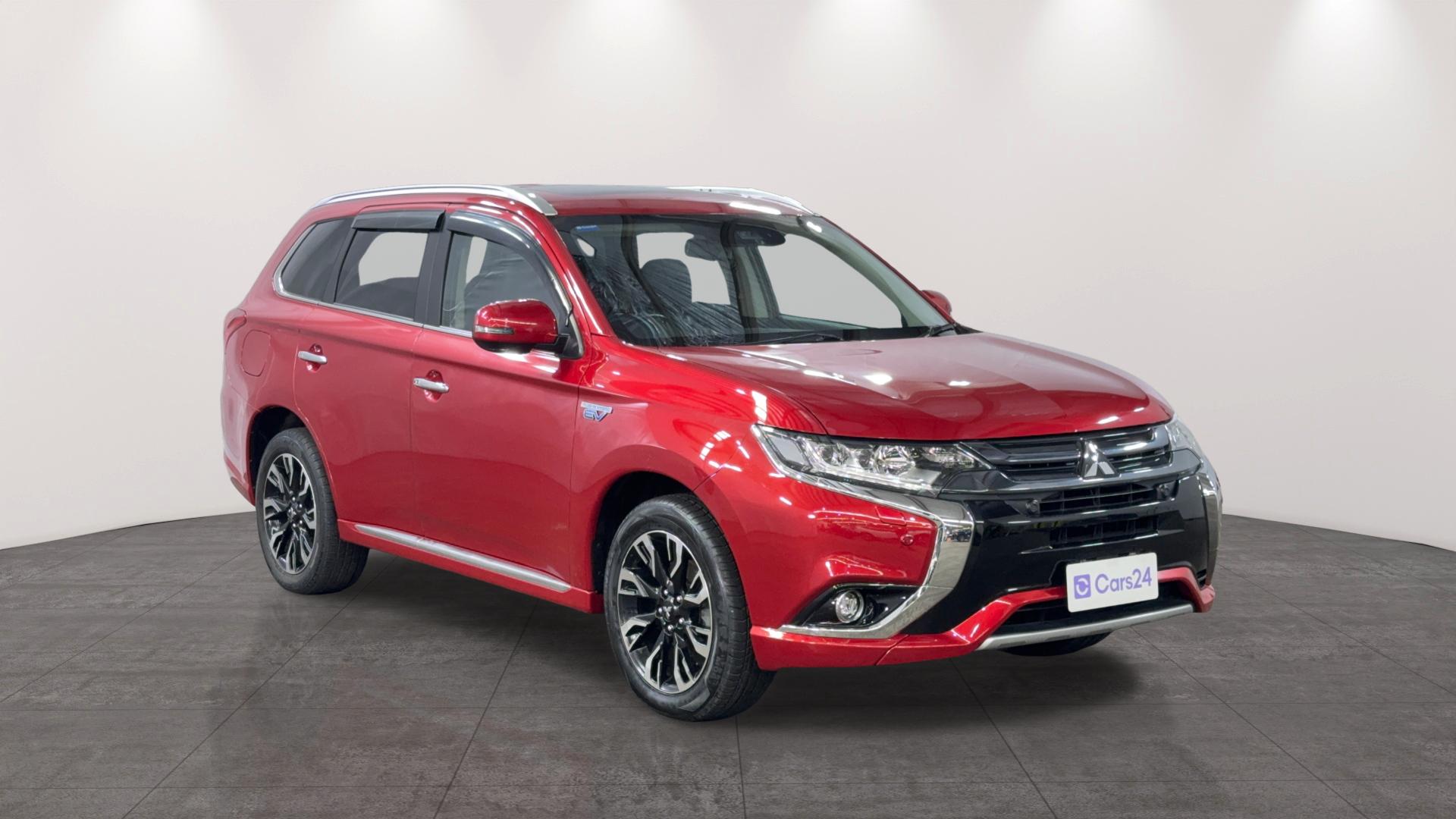 Mitsubishi Outlander image