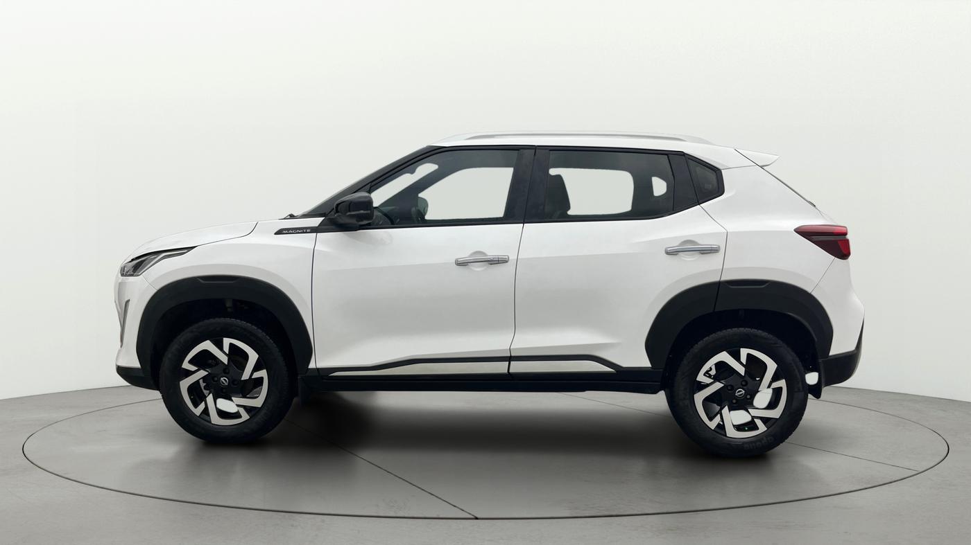 2021 Nissan MAGNITE XV PREMIUM TURBO (O), Petrol, Manual, 51,888 km, Left Side