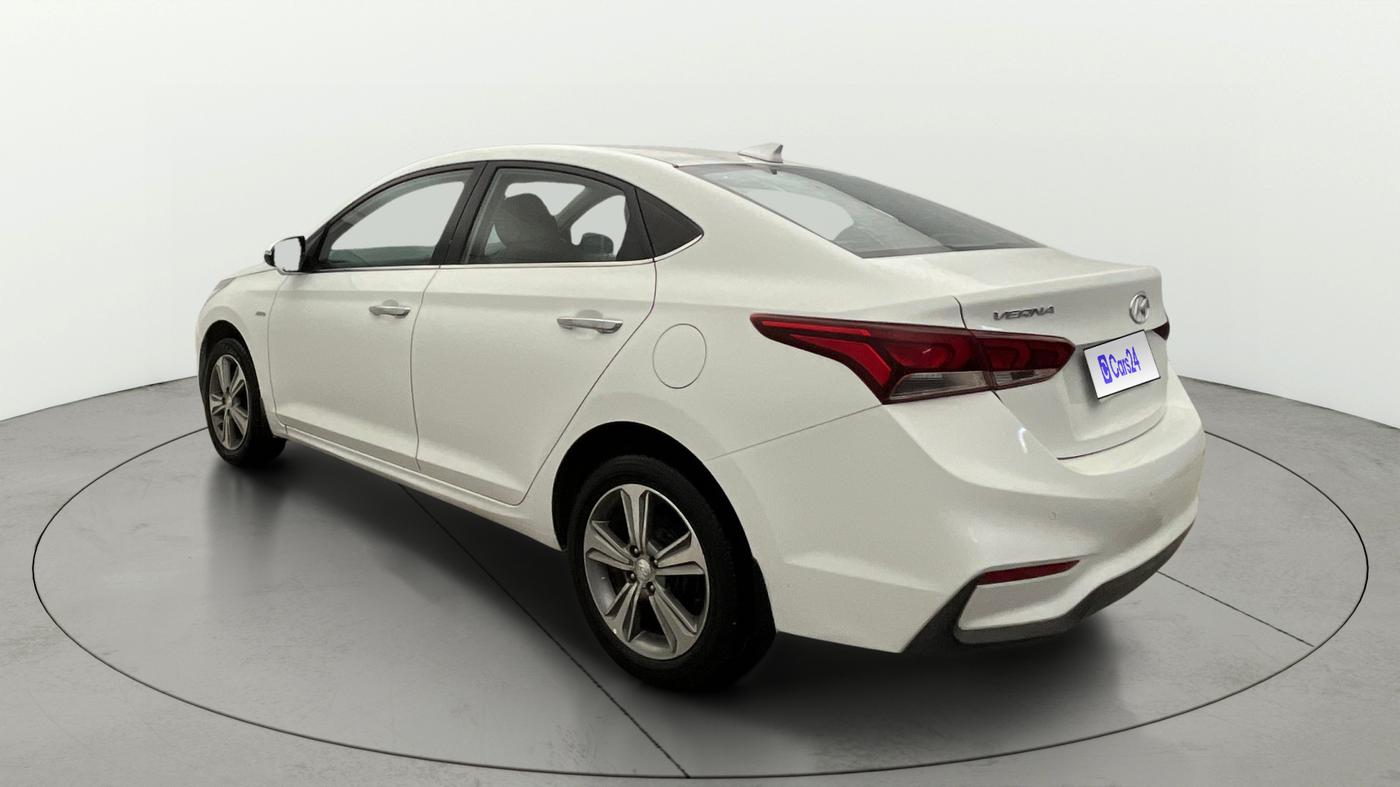 2019 Hyundai Verna 1.6 VTVT SX + AT, Petrol, Automatic, 81,425 km, Left Back Diagonal