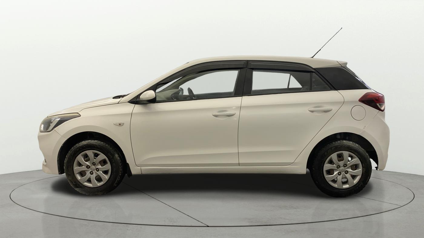2016 Hyundai Elite i20 MAGNA 1.2, Petrol, Manual, 55,791 km, Left Side