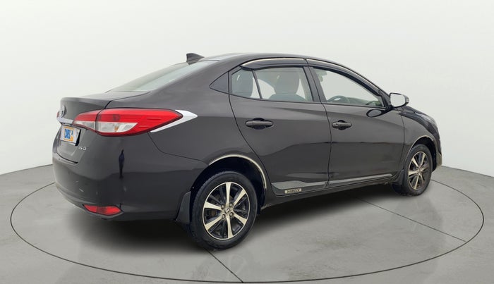 2021 Toyota YARIS G MT, Petrol, Manual, 53,539 km, Right Back Diagonal