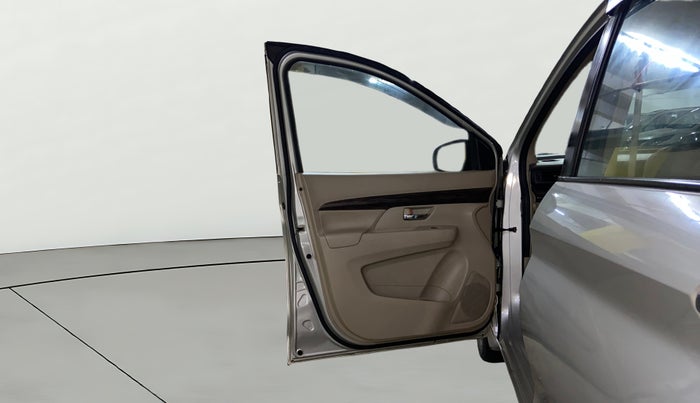 2020 Maruti Ertiga ZXI+ SHVS, Petrol, Manual, 46,413 km, LHS Front Door