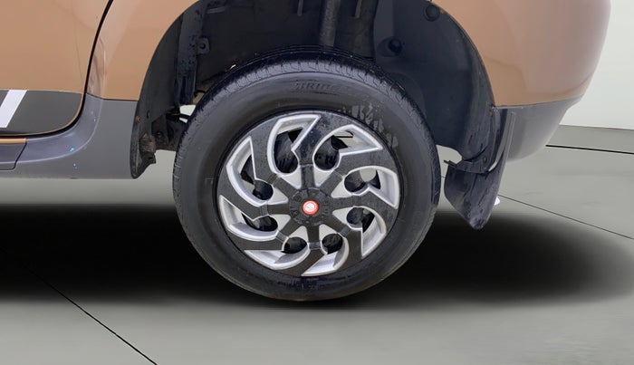 2018 Renault Duster RXE PETROL, Petrol, Manual, 77,522 km, Left Rear Wheel