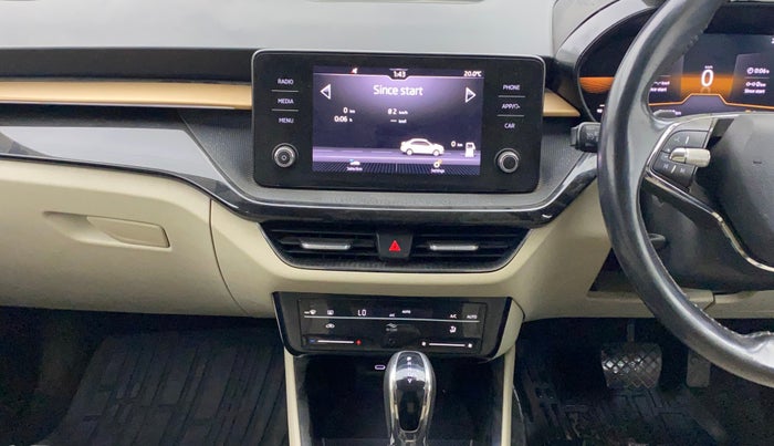 2022 Skoda SLAVIA STYLE 1.0L TSI AT, Petrol, Automatic, 74,692 km, Air Conditioner