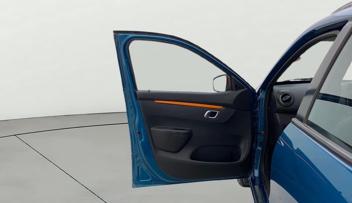 2021 Renault Kwid CLIMBER 1.0 AMT (O), Petrol, Automatic, 13,513 km, LHS Front Door