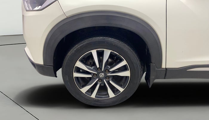 2019 Nissan Kicks XL DIESEL, Diesel, Manual, 1,01,126 km, Left Front Wheel