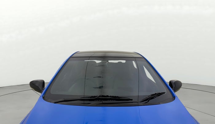 2014 Hyundai Verna FLUIDIC 1.6 VTVT SX, CNG, Manual, 58,980 km, Front Windshield