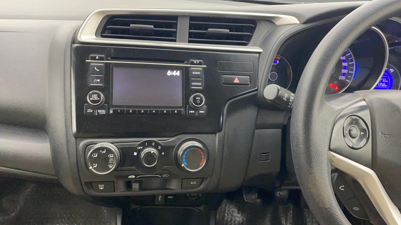 2017 Honda Jazz 1.2L I-VTEC SV, Petrol, Manual, 37,272 km, Air Conditioner