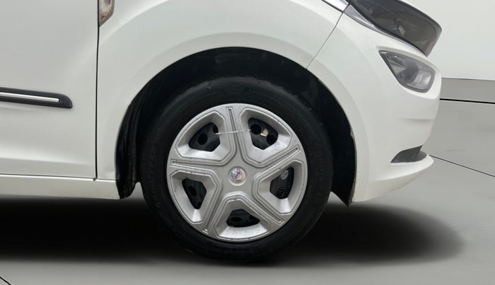 2020 Tata ALTROZ XT PETROL, Petrol, Manual, 64,084 km, Right Front Wheel