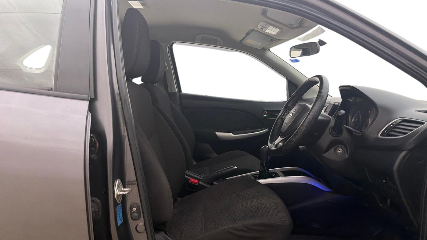 2017 Maruti Baleno DELTA PETROL 1.2, Petrol, Manual, 50,894 km, Right Side Front Door Cabin