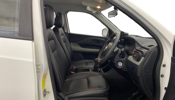 2024 Tata PUNCH ADVENTURE MT CNG , CNG, Manual, 19,654 km, Right Side Front Door Cabin