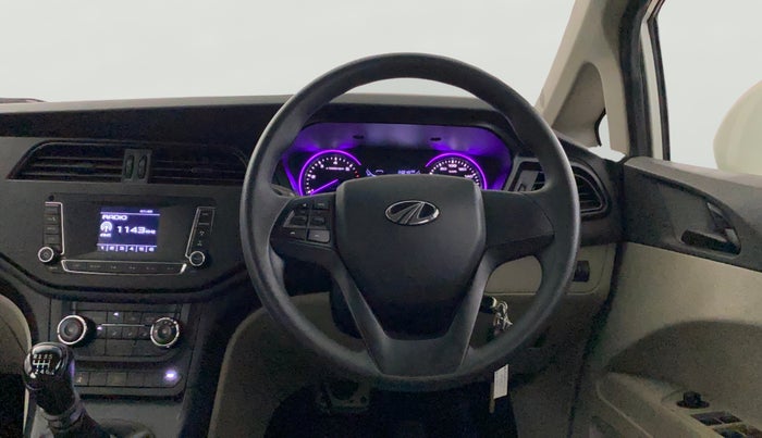 2022 Mahindra MARAZZO M4+ 7 STR, Diesel, Manual, 10,556 km, Steering Wheel Close Up