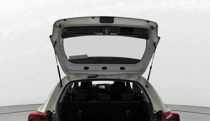 2024 Toyota Glanza E, Petrol, Manual, 13,398 km, Boot Door Open