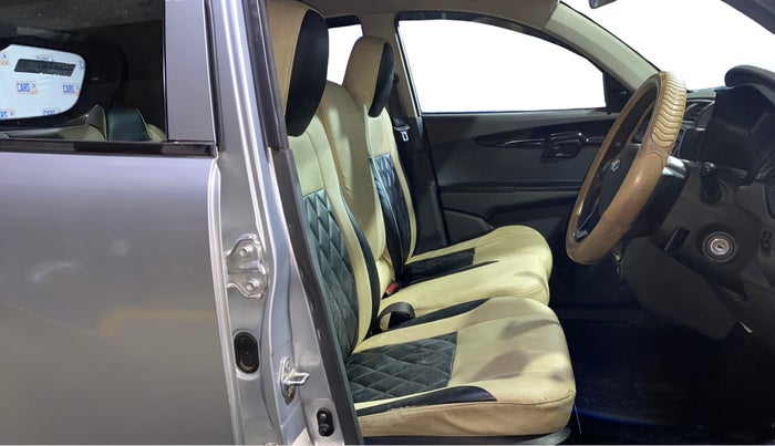 2017 Mahindra KUV 100 NXT K2 P 6 STR, Petrol, Manual, 38,530 km, Right Side Front Door Cabin