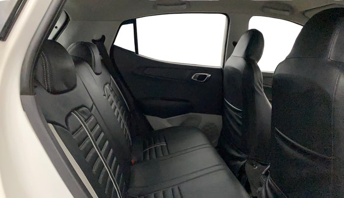 2022 Hyundai GRAND I10 NIOS SPORTZ 1.2 KAPPA VTVT CNG, CNG, Manual, 70,913 km, Right Side Rear Door Cabin