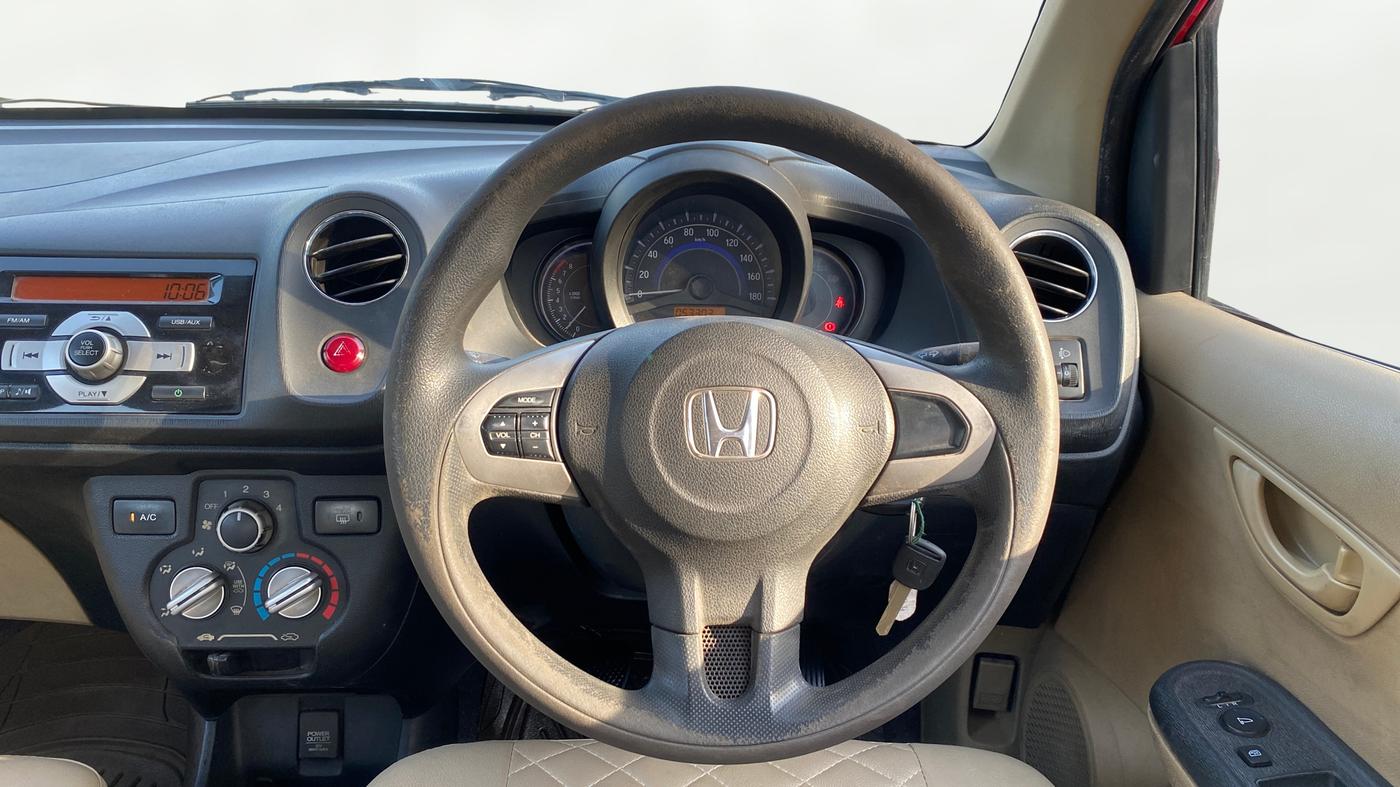 2015 Honda Brio S MT, Petrol, Manual, 53,094 km, Steering Wheel Close Up