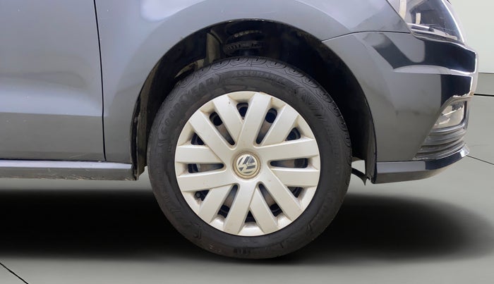 2016 Volkswagen Ameo COMFORTLINE 1.2L, Petrol, Manual, 98,673 km, Right Front Wheel