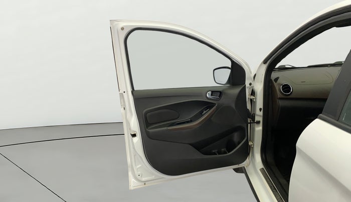 2019 Ford FREESTYLE TITANIUM 1.5 DIESEL, Diesel, Manual, 1,34,993 km, LHS Front Door