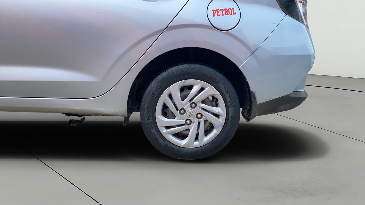 2020 Hyundai AURA S 1.2, Petrol, Manual, 65,305 km, Left Rear Wheel