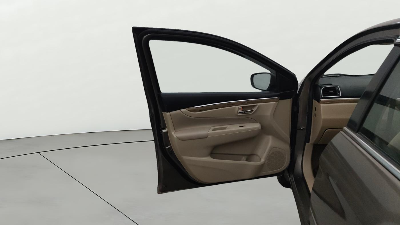 2019 Maruti Ciaz ALPHA 1.5 SHVS PETROL, Petrol, Manual, 53,286 km, LHS Front Door