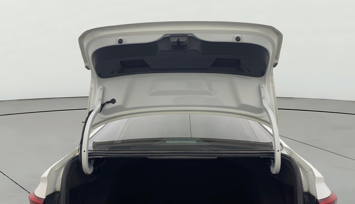 2023 Skoda SLAVIA Ambition 1.5L TSI, Petrol, Manual, 52,161 km, Boot Door Open