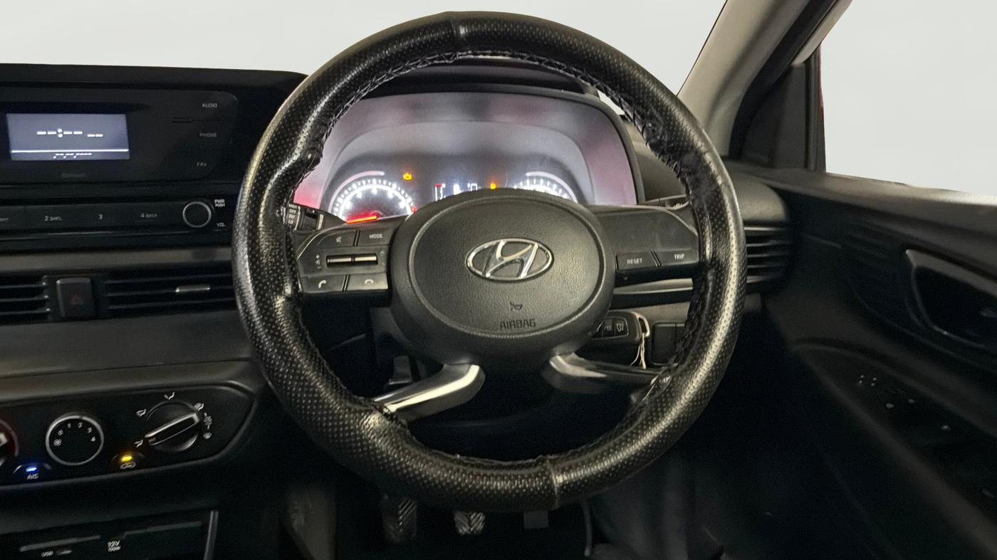2021 Hyundai NEW I20 MAGNA 1.2 MT, Petrol, Manual, 1,05,532 km, Steering Wheel Close Up