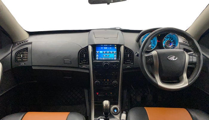 2019 Mahindra XUV500 W7, Diesel, Manual, 96,226 km, Dashboard