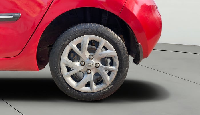 2017 Hyundai Grand i10 SPORTZ 1.1 CRDI, Diesel, Manual, 69,922 km, Left Rear Wheel