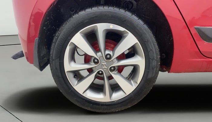 2016 Hyundai Elite i20 ASTA 1.2 (O), Petrol, Manual, 64,929 km, Right Rear Wheel