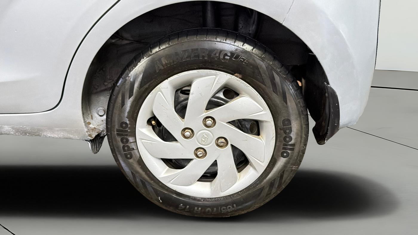 2018 Hyundai NEW SANTRO SPORTZ MT, Petrol, Manual, 1,09,494 km, Left Rear Wheel