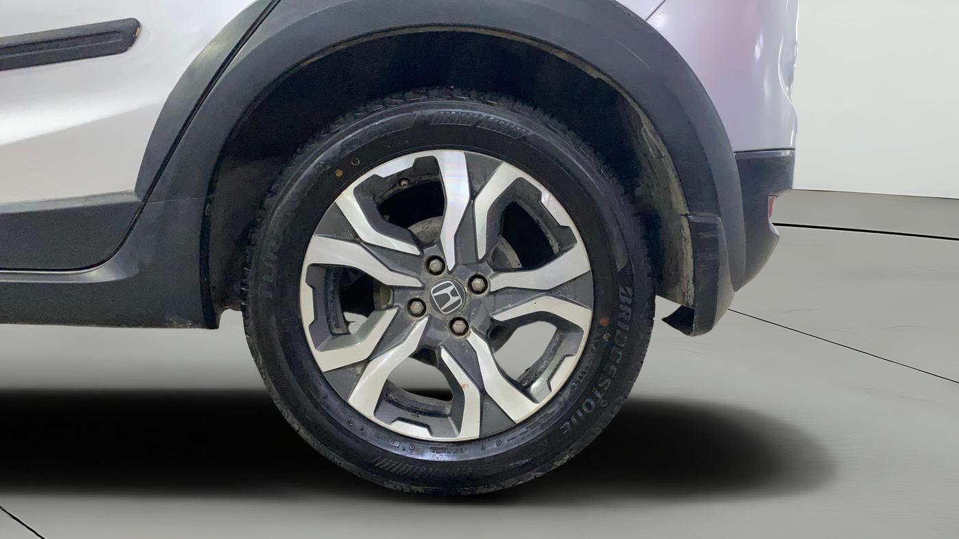 2017 Honda WR-V 1.5L I-DTEC VX MT, Diesel, Manual, 1,44,737 km, Left Rear Wheel