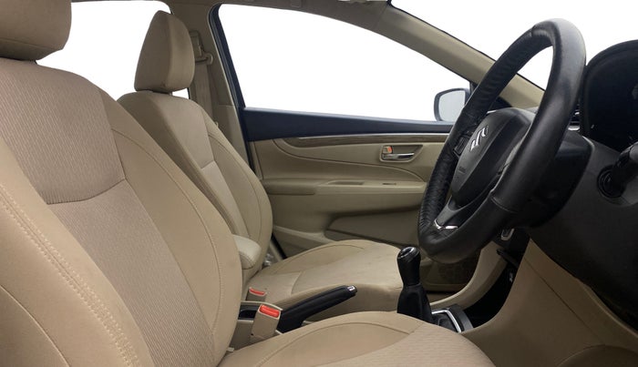 2022 Maruti Ciaz ZETA 1.5 SHVS MT PETROL, Petrol, Manual, 31,173 km, Right Side Front Door Cabin