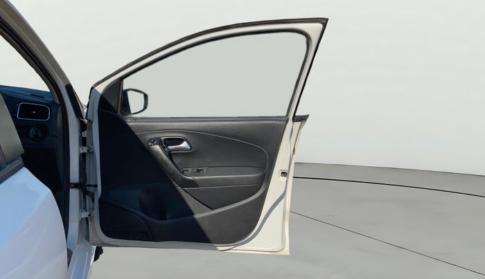 2017 Volkswagen Polo GT TSI AT, Petrol, Automatic, 1,12,200 km, RHS Front Door