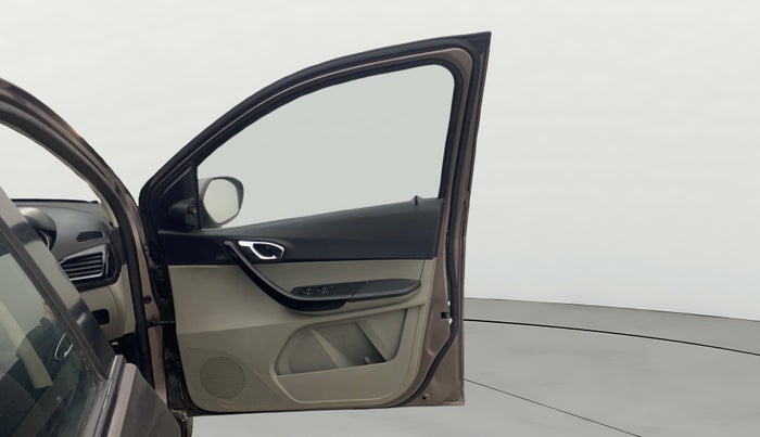 2016 Tata Tiago XZ PETROL, Petrol, Manual, 97,079 km, RHS Front Door