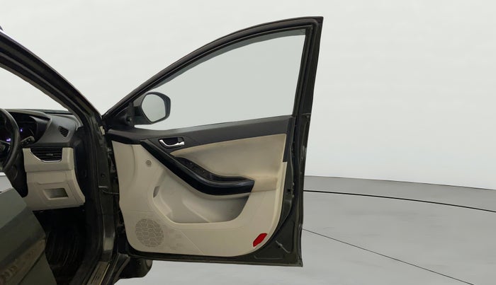 2020 Tata NEXON XZA PLUS (O) PETROL, Petrol, Automatic, 82,912 km, RHS Front Door