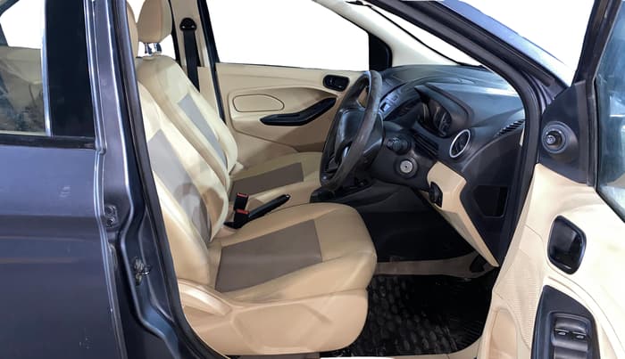 2017 Ford Figo Aspire TREND 1.2 PETROL, Petrol, Manual, 47,211 km, Right Side Front Door Cabin