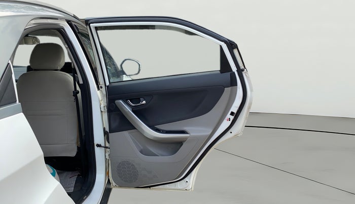 2018 Tata NEXON XZ PLUS PETROL DUAL TONE, Petrol, Manual, 86,988 km, RHS Rear Door