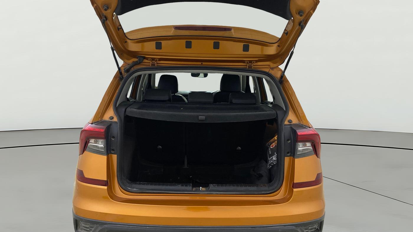 2021 Skoda KUSHAQ STYLE 1.0L TSI MT, Petrol, Manual, 42,465 km, Boot Open Zoomed View