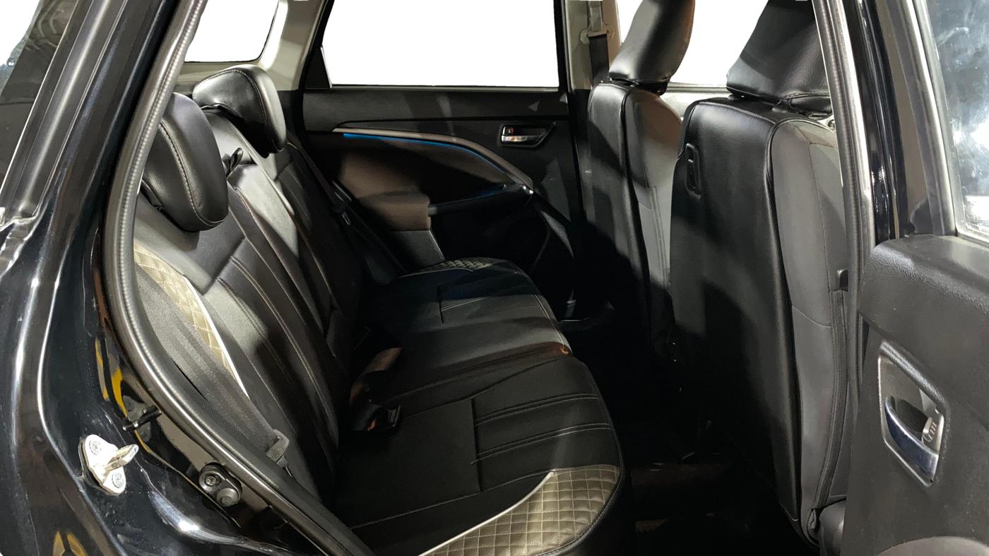2023 Maruti BREZZA ZXI + SMART HYBRID, Petrol, Manual, 14,576 km, Right Side Rear Door Cabin