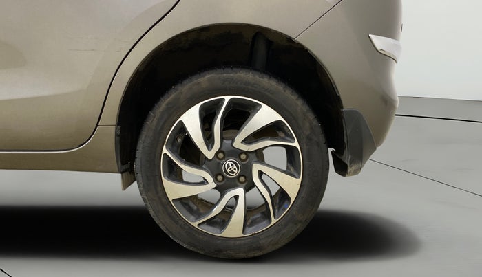 2021 Toyota Glanza G CVT, Petrol, Automatic, 13,621 km, Left Rear Wheel