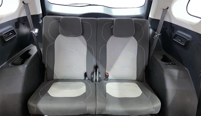 2021 MG HECTOR PLUS SUPER 1.5 PETROL TURBO HYBRID MT 7-STR, Petrol, Manual, 30,423 km, Third Seat Row ( optional )