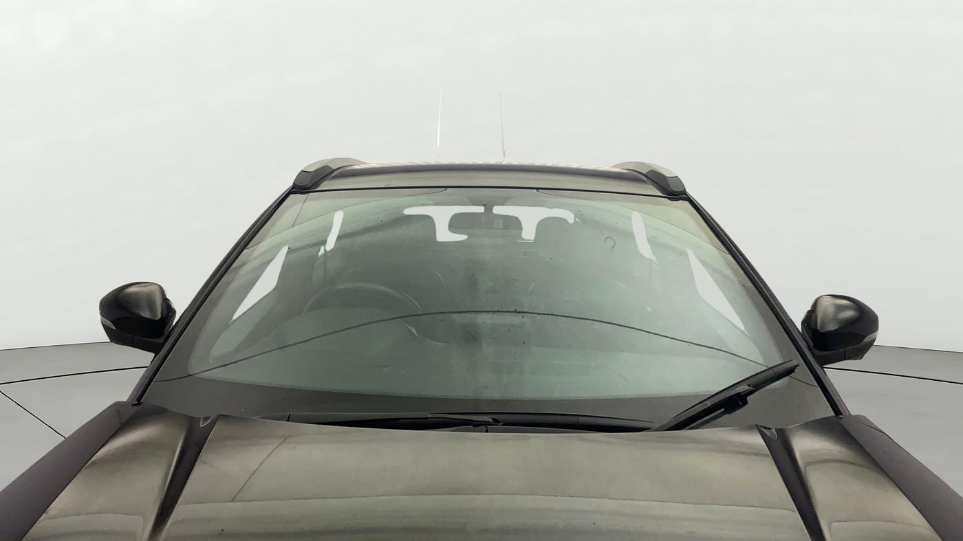 2022 Tata NEXON XZ PLUS PETROL DARK EDITION, Petrol, Manual, 37,343 km, Front Windshield