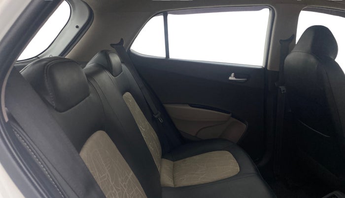 2018 Hyundai Grand i10 SPORTZ (O) AT 1.2 KAPPA VTVT, Petrol, Automatic, 37,434 km, Right Side Rear Door Cabin