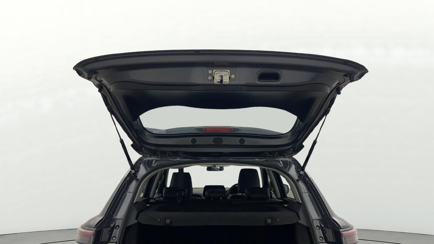 2023 Maruti Grand Vitara DELTA SMART HYBRID, Petrol, Manual, 32,773 km, Boot Door Open
