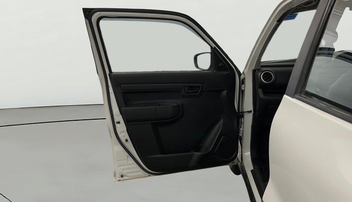 2022 Maruti S PRESSO VXI+, Petrol, Manual, 69,773 km, LHS Front Door