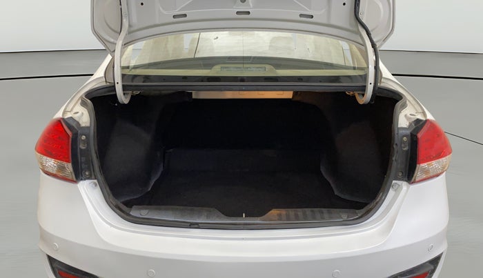 2017 Maruti Ciaz ZXI AT, Petrol, Automatic, 64,190 km, Boot Open Zoomed View